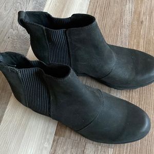 SOREL Joan of Arctic Chelsea Boot